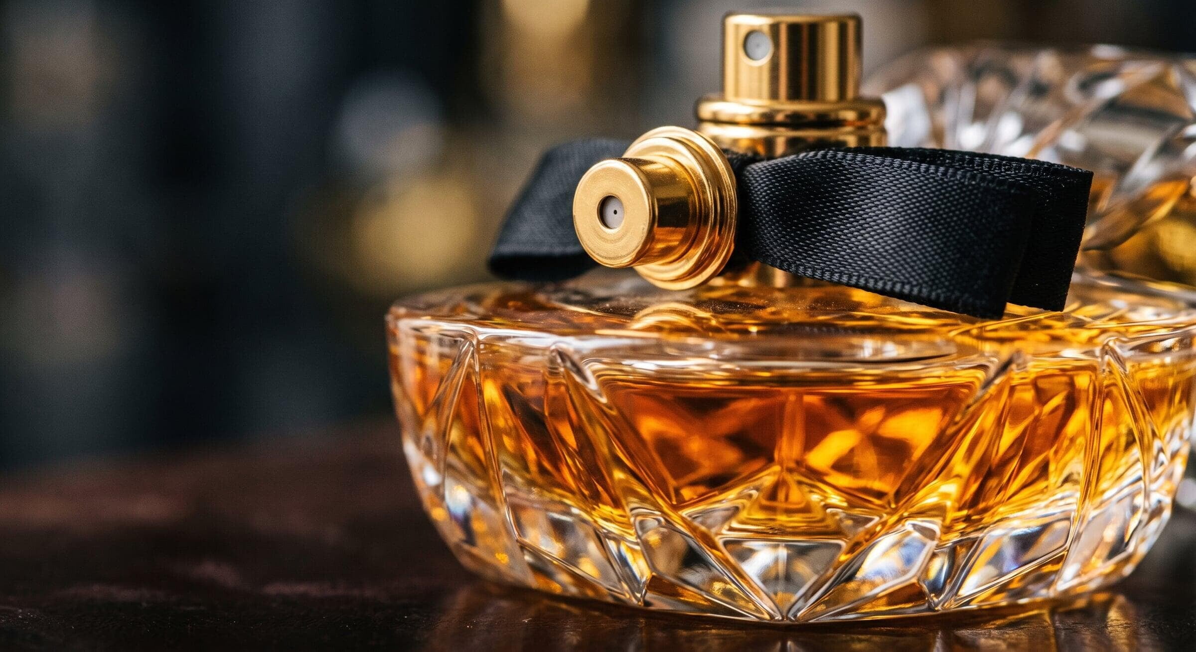 How to Choose Your Signature Niche Perfume